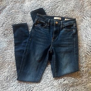 Guess “The Skinny” 1981 jeans size 25